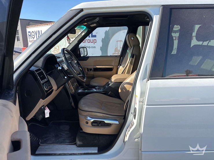 2012-land-rover-range-rover-image-12