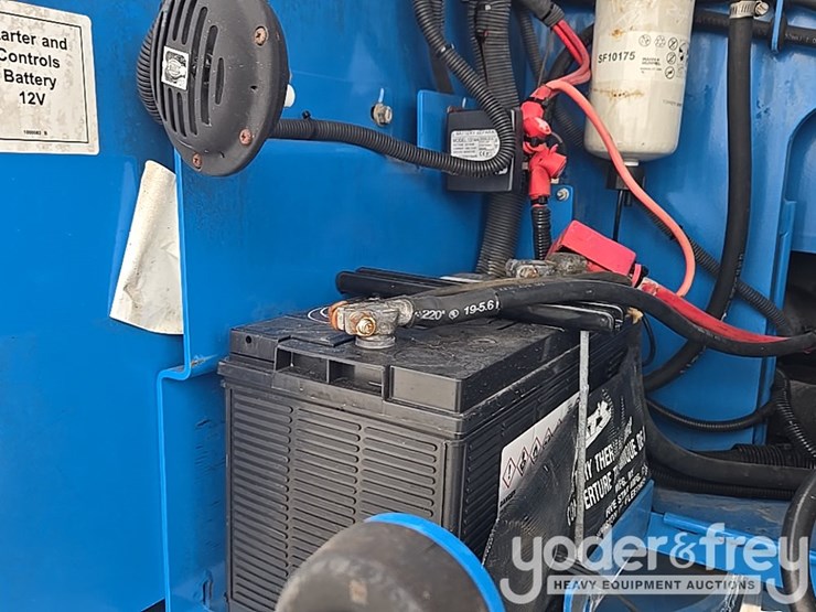 2015-genie-zx-135-image-88