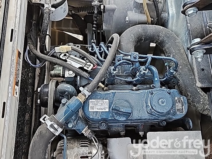 2019-club-car-carryall-1700-image-25