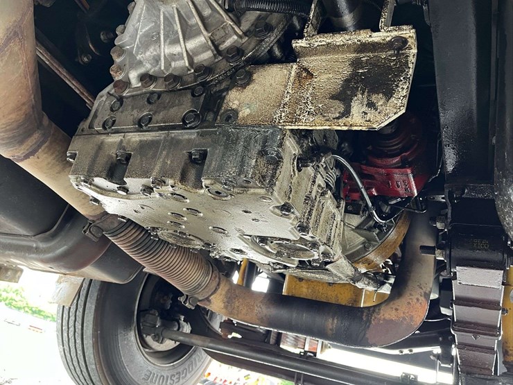 2005-gmc-c8-cable-placer-truck-image-58