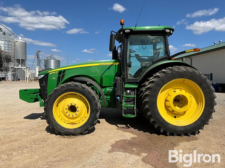 2019-john-deere-8295r-image-8