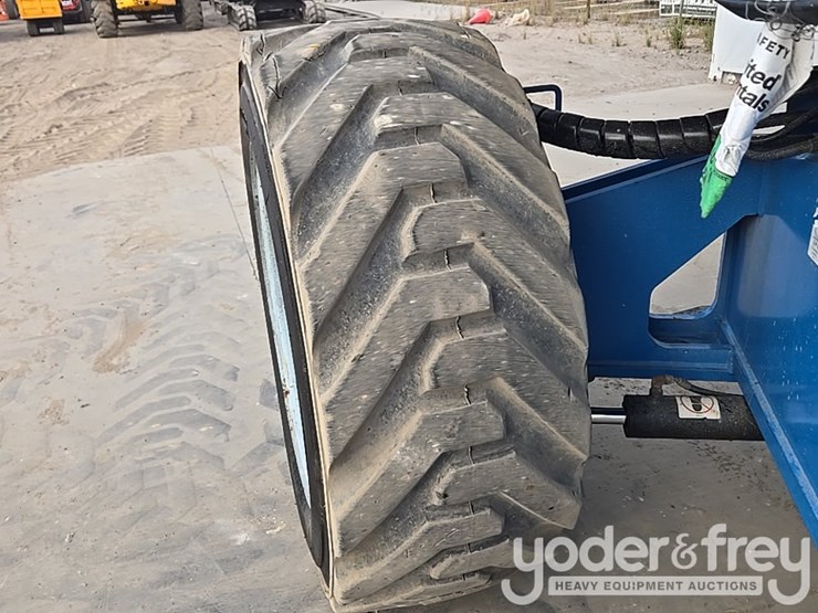 2015-genie-zx-135-image-69