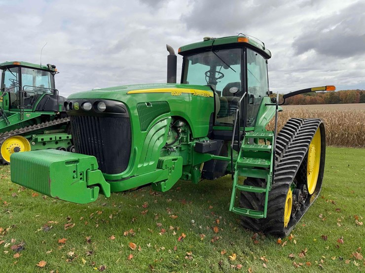 2005-john-deere-8520t-image-3
