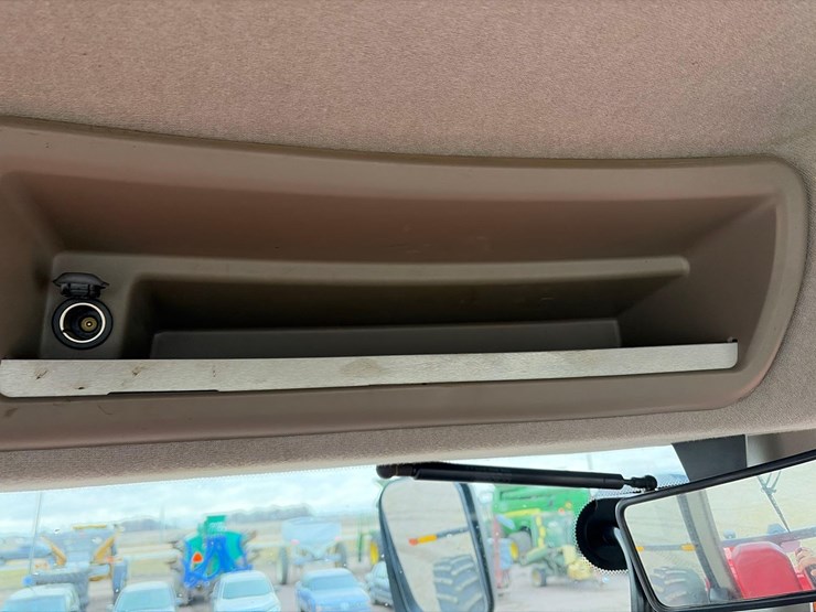 2012-case-ih-400-image-56