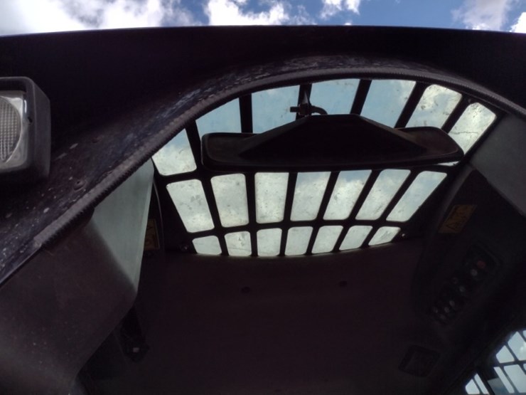 caterpillar-279c-image-14