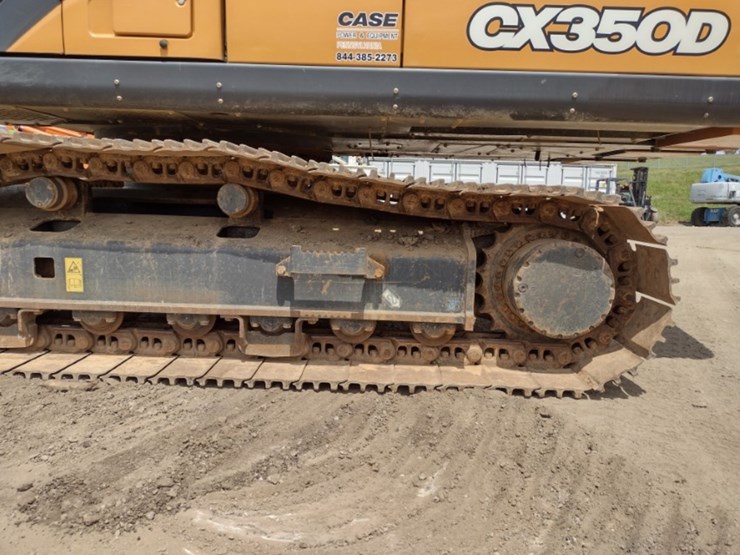 22-case-cx350d-image-14