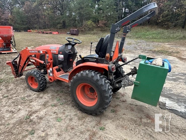 kubota-b2601-5904-image-2