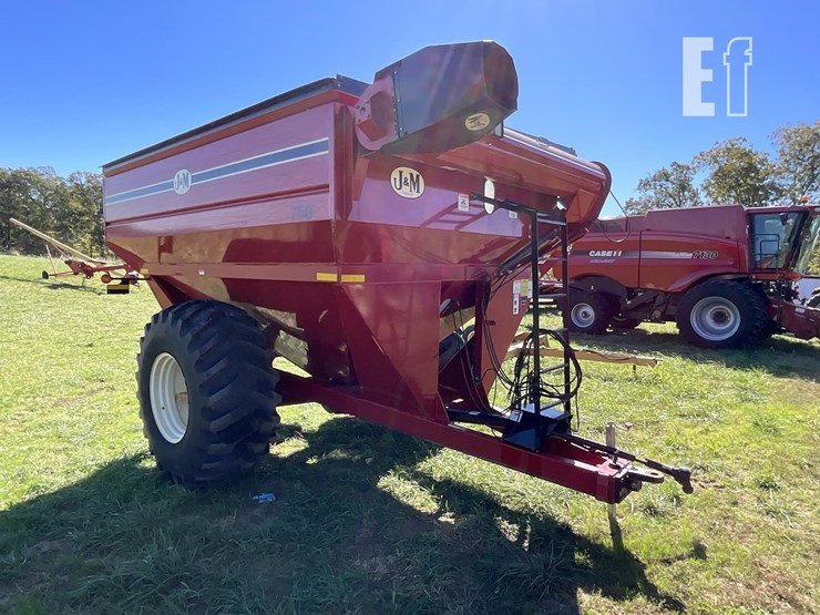 2004-j&m-750-16-image-7