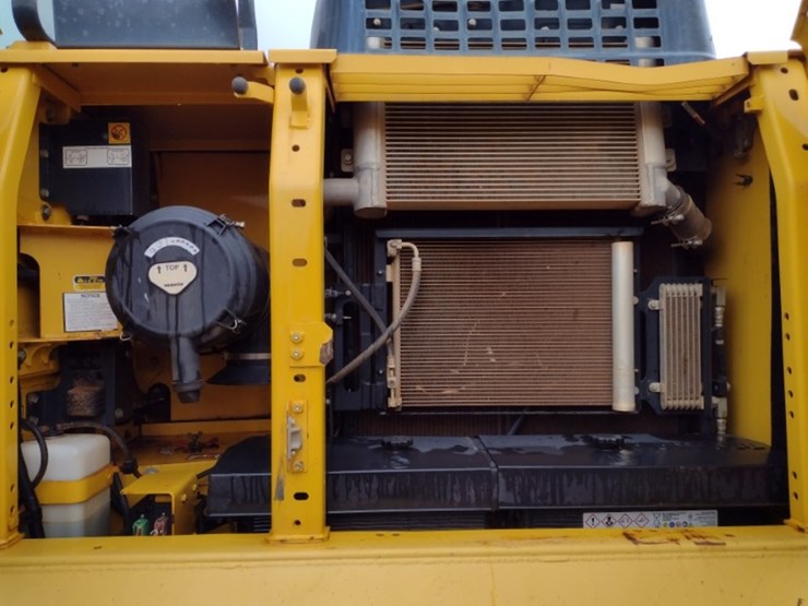 komatsu-pc240-lc-11-image-45