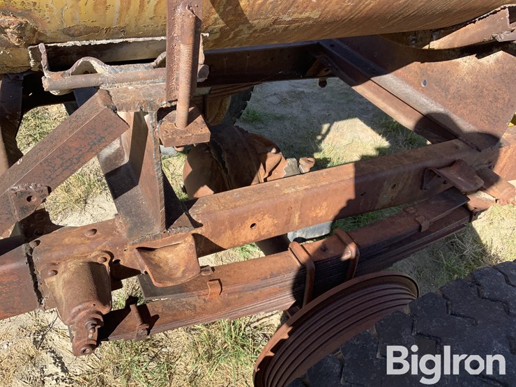 shop-made-575-gal-fuel-trailer-image-17