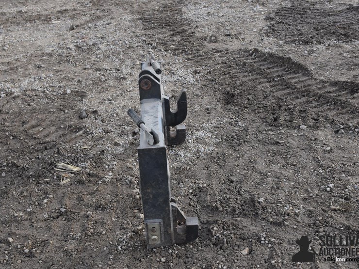 cat-ii-quick-attach-image-4