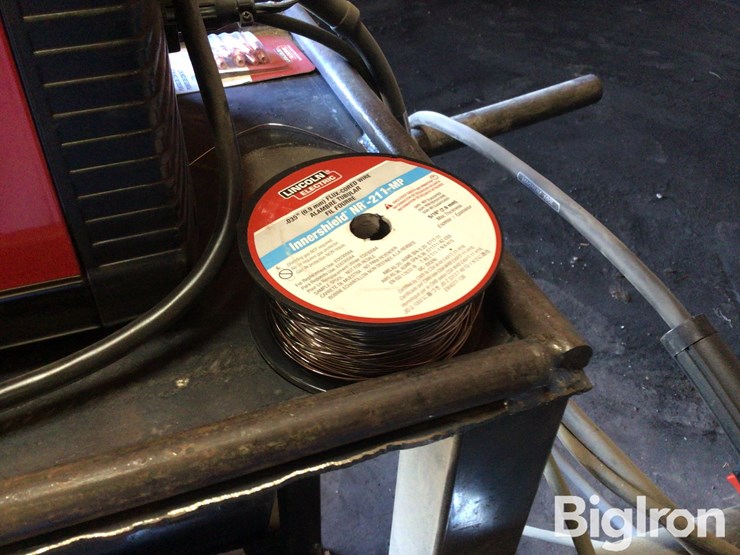 lincoln-180-weld-pak-welder-image-10