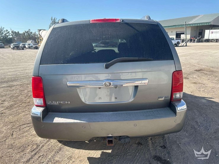 2007-chrysler-aspen-image-23