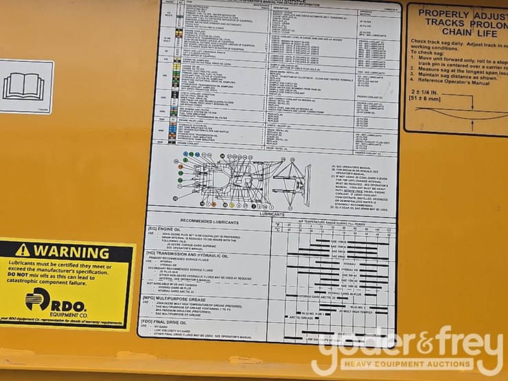 2019-deere-850l-wlt-image-74