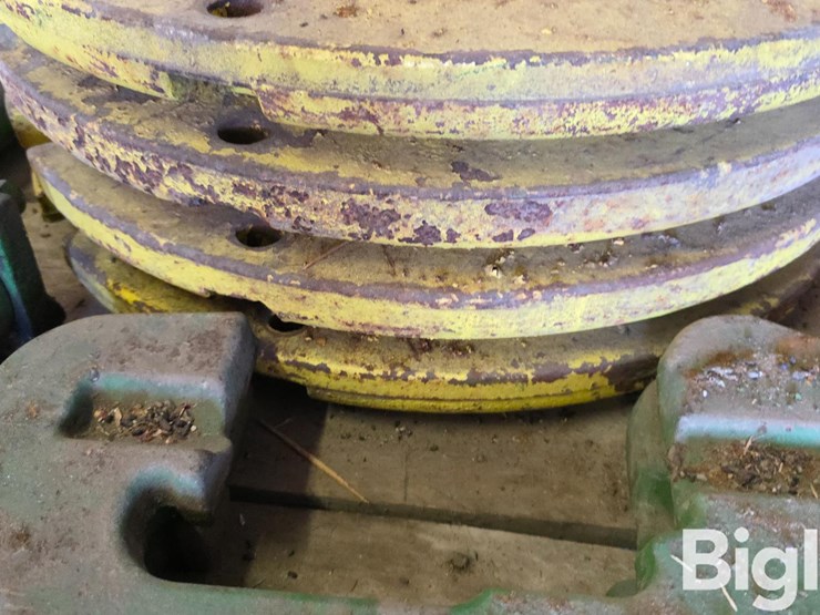 john-deere-tractor-weights-&-quick-hitch-image-20
