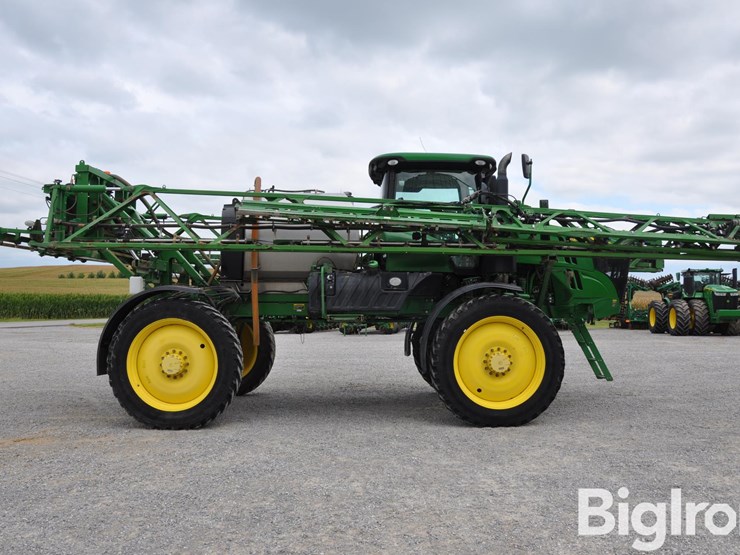 2017-john-deere-r4038-image-4