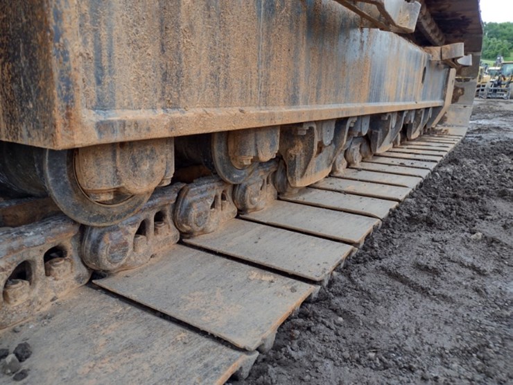 komatsu-pc290-lc-11-image-27