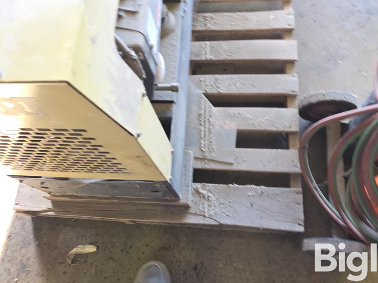 hobart-champion-16-portable-welder-&-torch-image-9