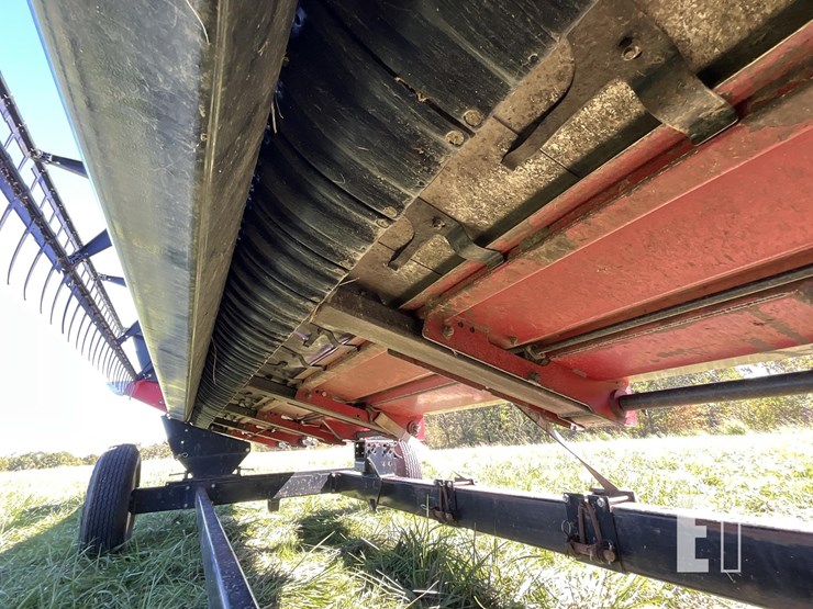 2011-case-ih-3020-image-11