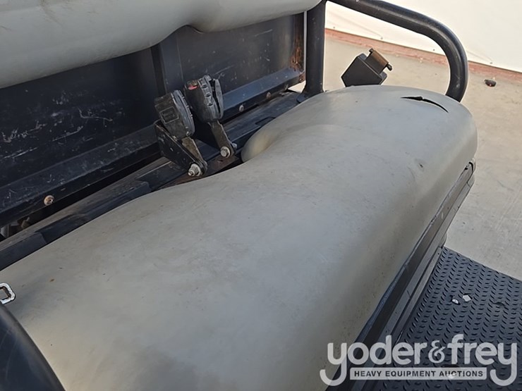 2020-club-car-carryall-1700-image-58