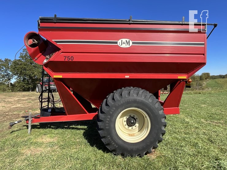 2004-j&m-750-16-image-2