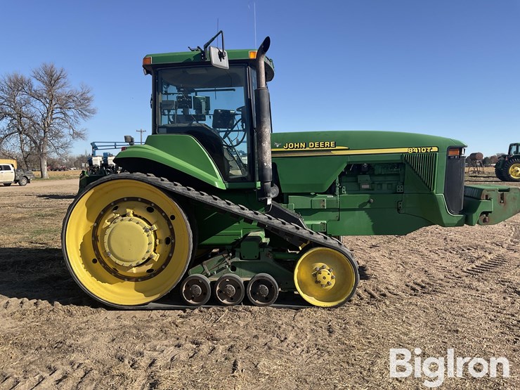 john-deere-8410t-image-4