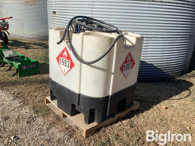 250-gal-poly-tank-w/pho-pump-image-1