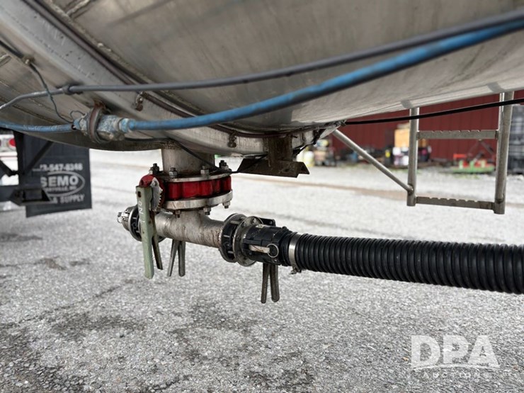 1982-trailmobile-trailer-image-31