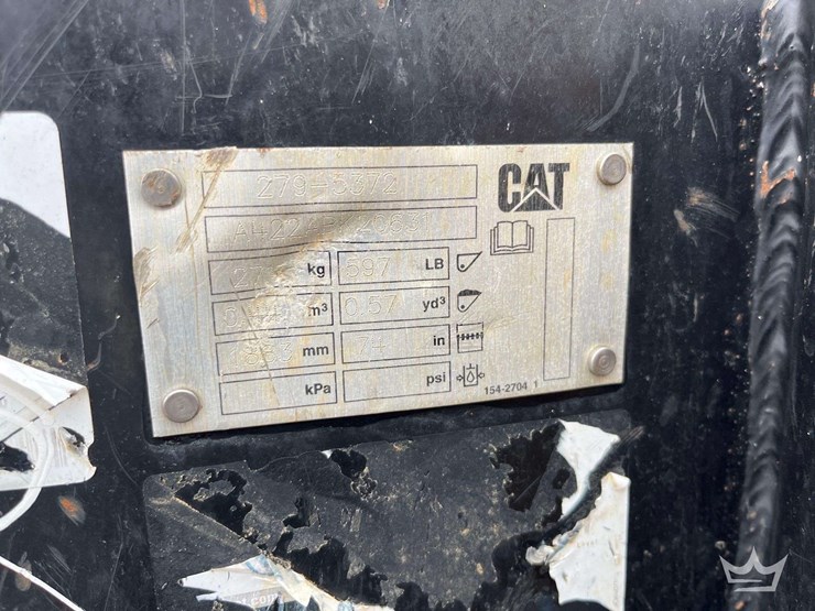 2019-caterpillar-249d-image-15