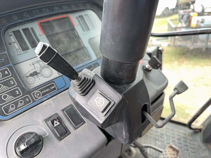 new-holland-8770-image-149