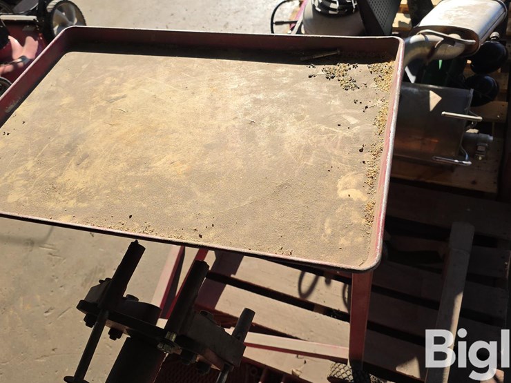 engine-stand-&-car-parts-image-19