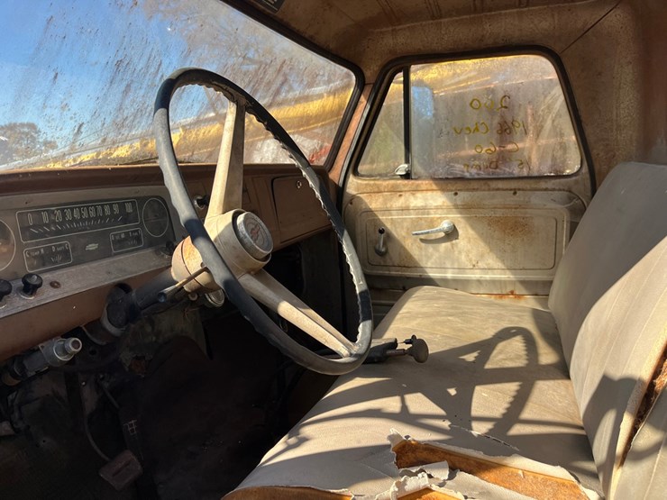 1966-chevrolet-c60-image-3