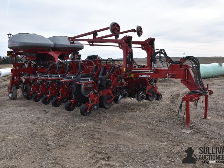 2018-case-ih-2150-image-3