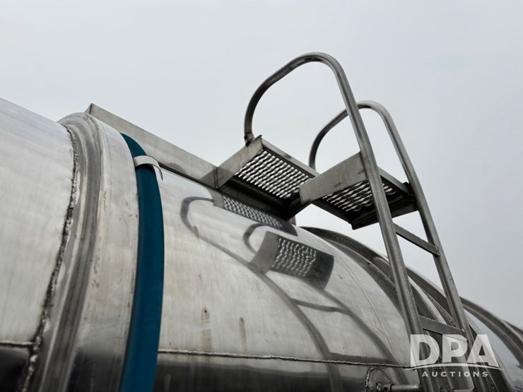 1982-trailmobile-trailer-image-62