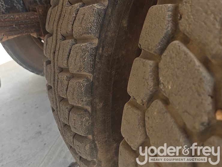 2015-international-4300-sba-image-36