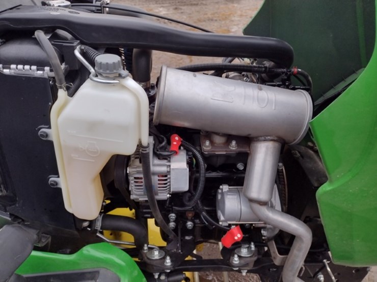 john-deere-x750-image-15