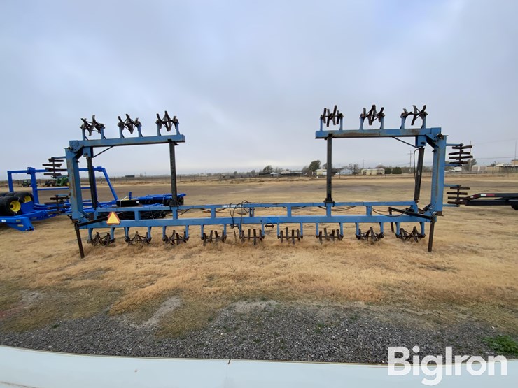 sam-steven’s-18r40-sandfighter-image-2