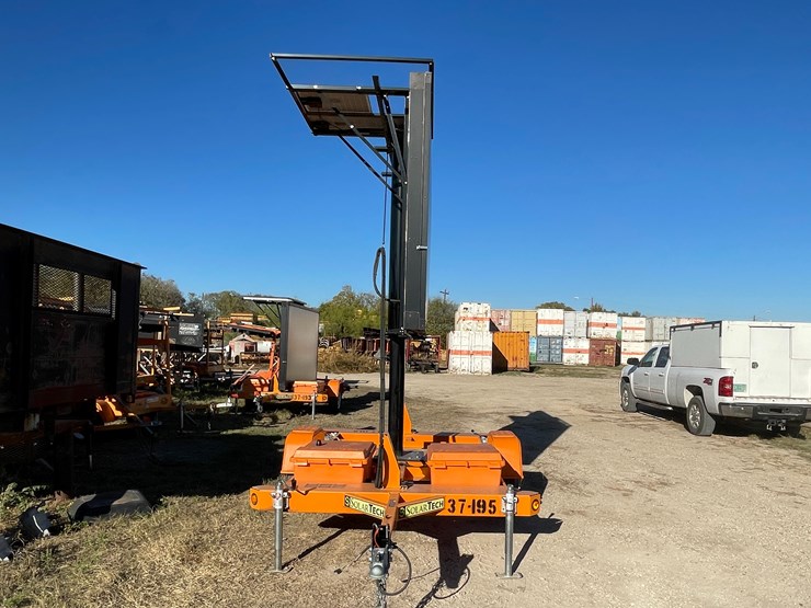 #6306-•-2022-solar-tech-message-board-(trailer-#37195)-(no-title)-image-3