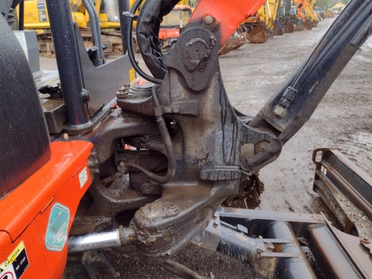 kubota-kx040-4-image-23