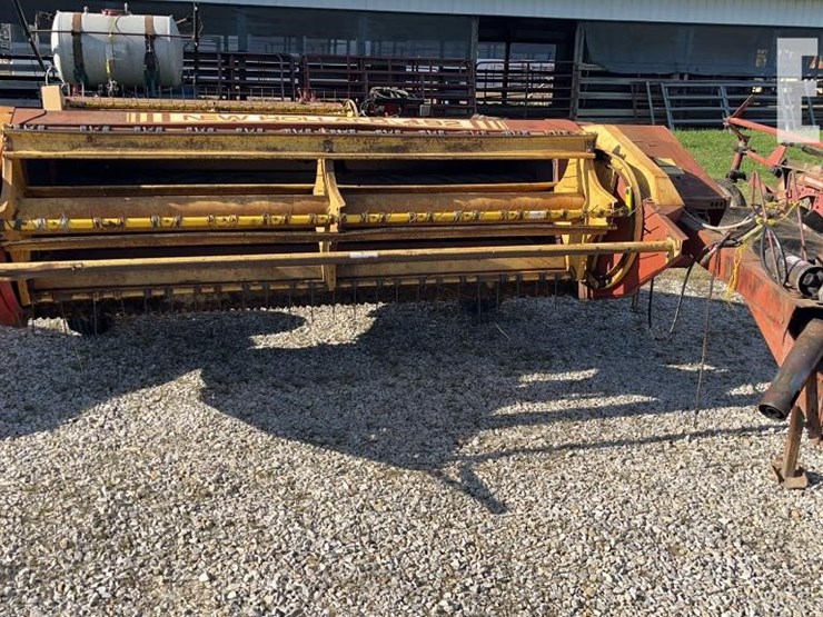 new-holland-492-image-1