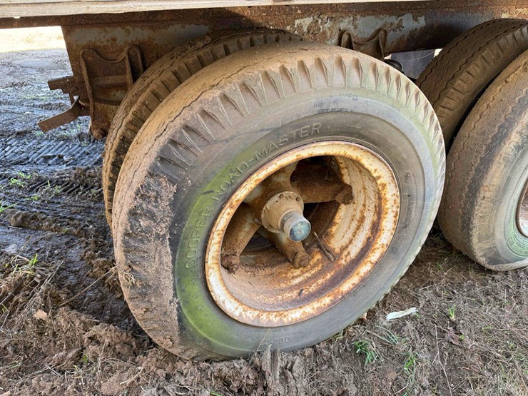 strick-trailer-image-7