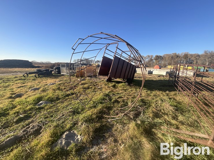 round-bale-feeder-image-6