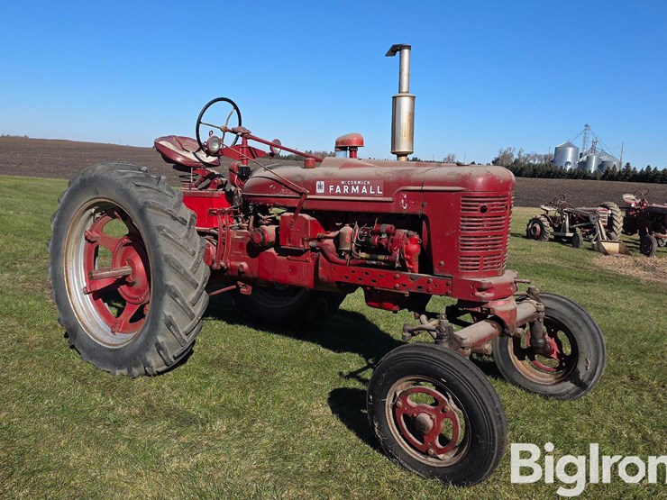 1940-farmall-h-2wd-tractor-image-3