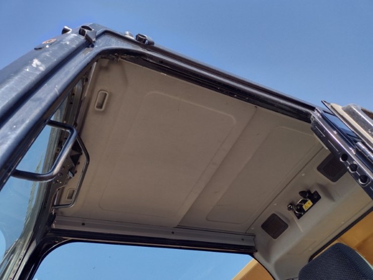 17-morooka-mst2200vdr-image-14