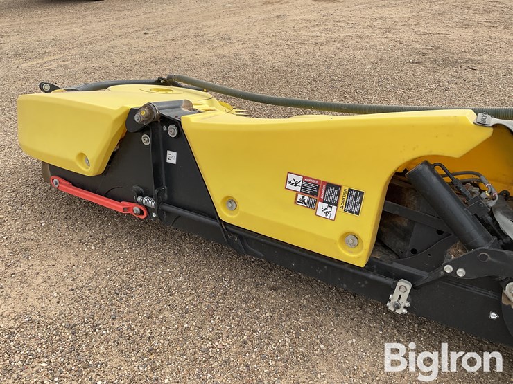 2023-john-deere-772-image-13