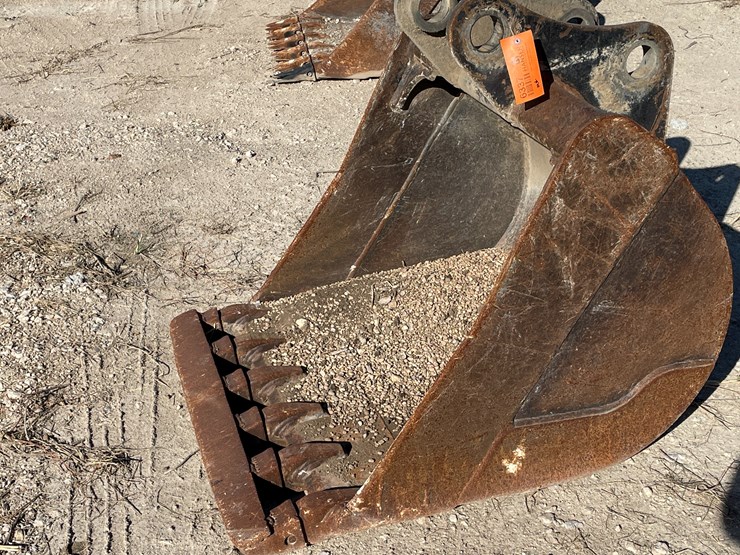 #6337-•-excavator-bucket-image-3