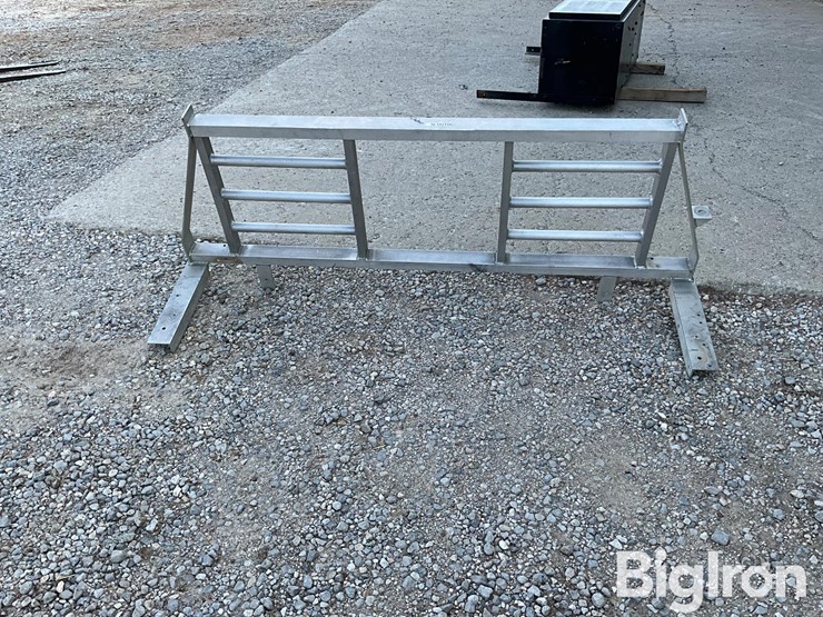 aluminum-head-rack-image-2