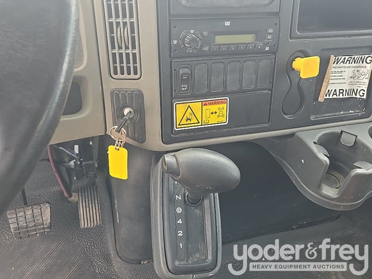 2015-international-4300-sba-image-114