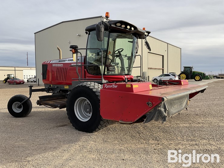 2022-massey-ferguson-hesston-wr9980-windrower-image-3