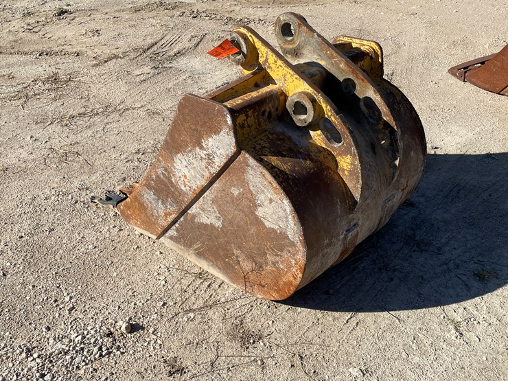 #6338-•-excavator-bucket-image-5